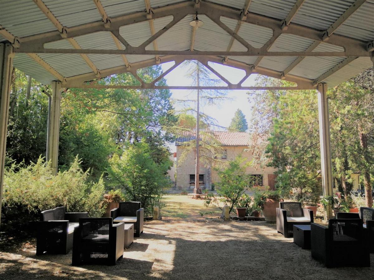 Agriturismo Villa Alari Cetona Luaran gambar