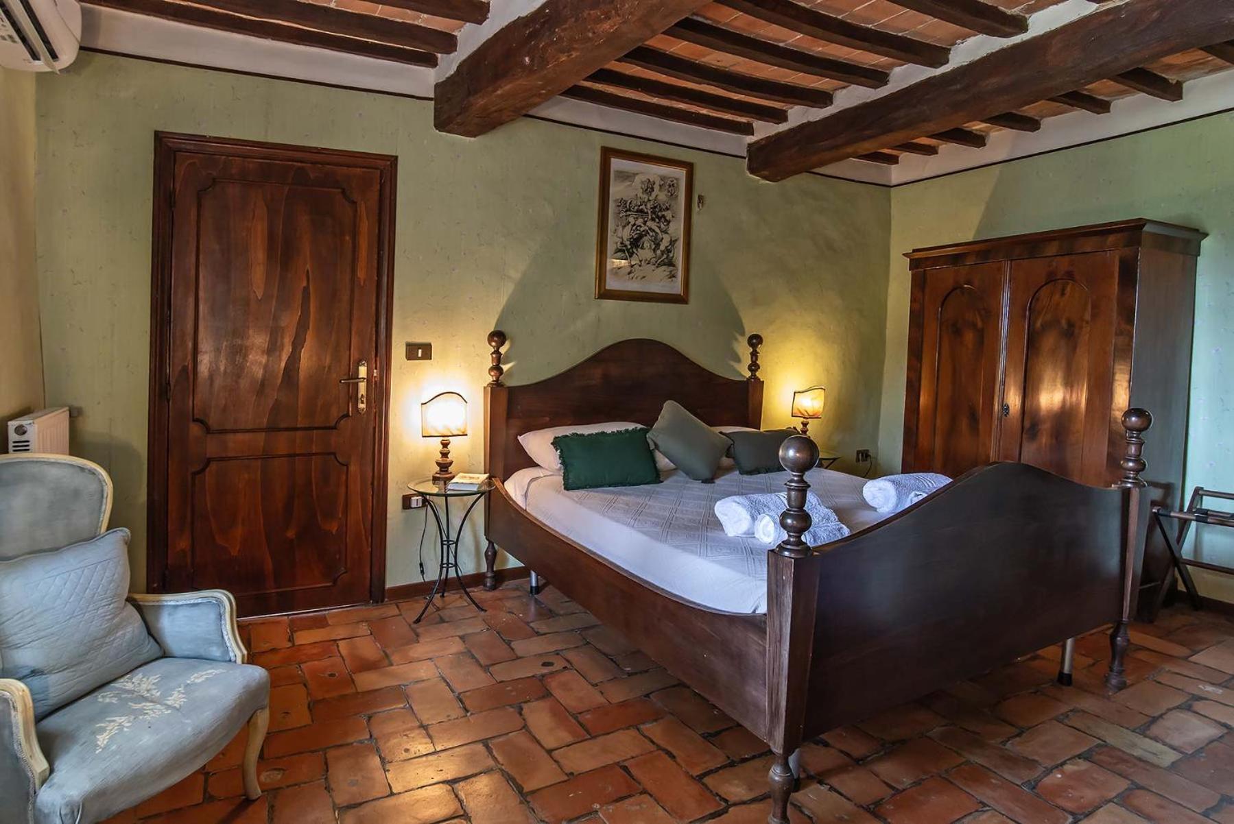 Agriturismo Villa Alari Cetona Luaran gambar
