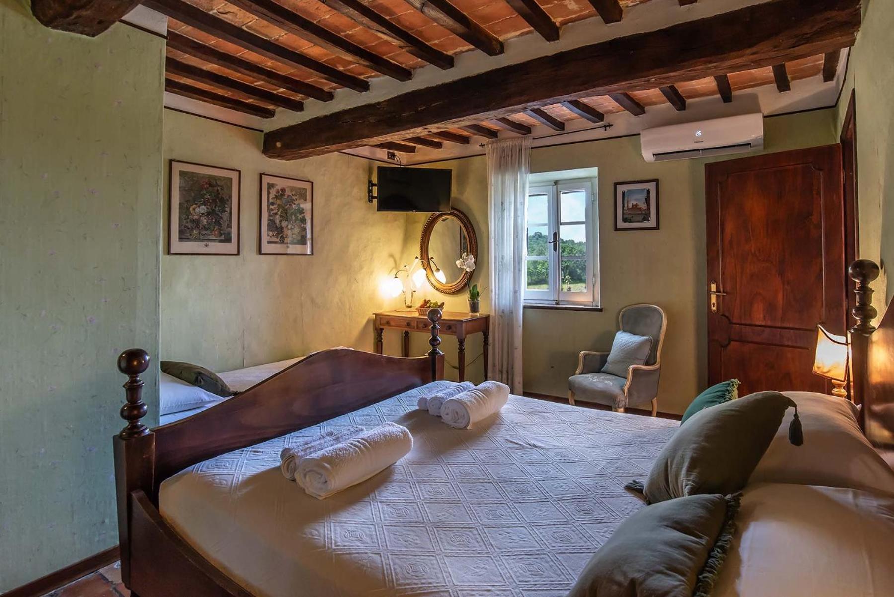 Agriturismo Villa Alari Cetona Luaran gambar